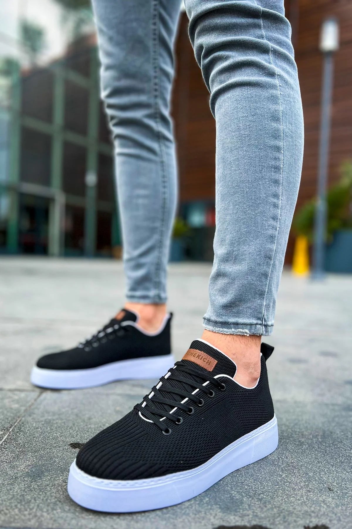 CHEKICH 413 BLACK-WHITE