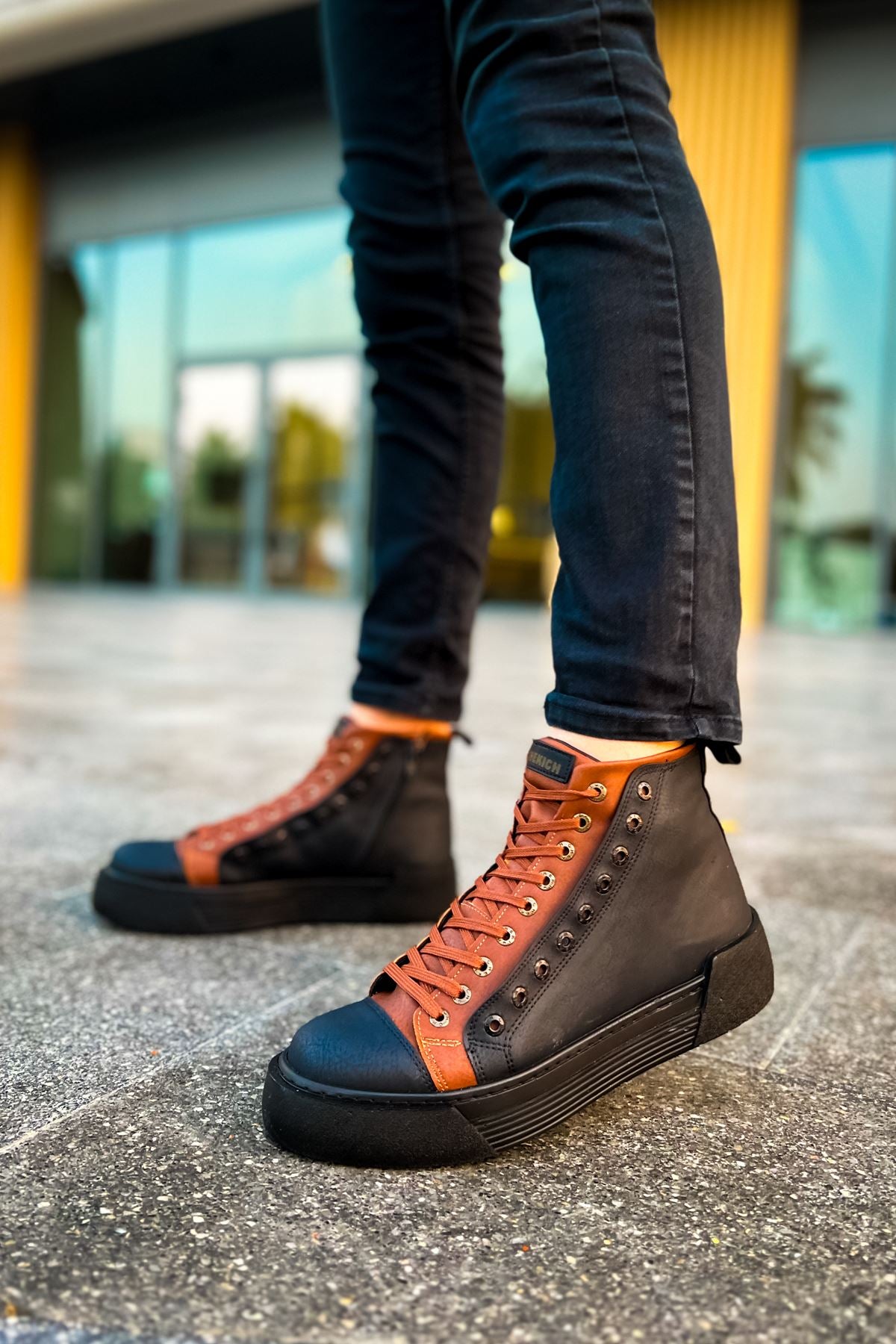 CHEKICH 167 BROWN