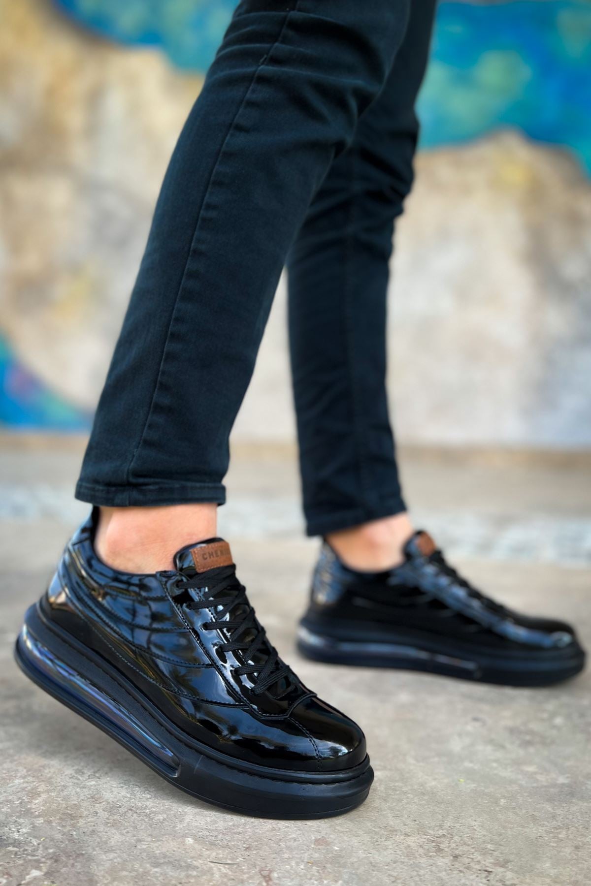 CHEKICH 171 SHINY-BLACK