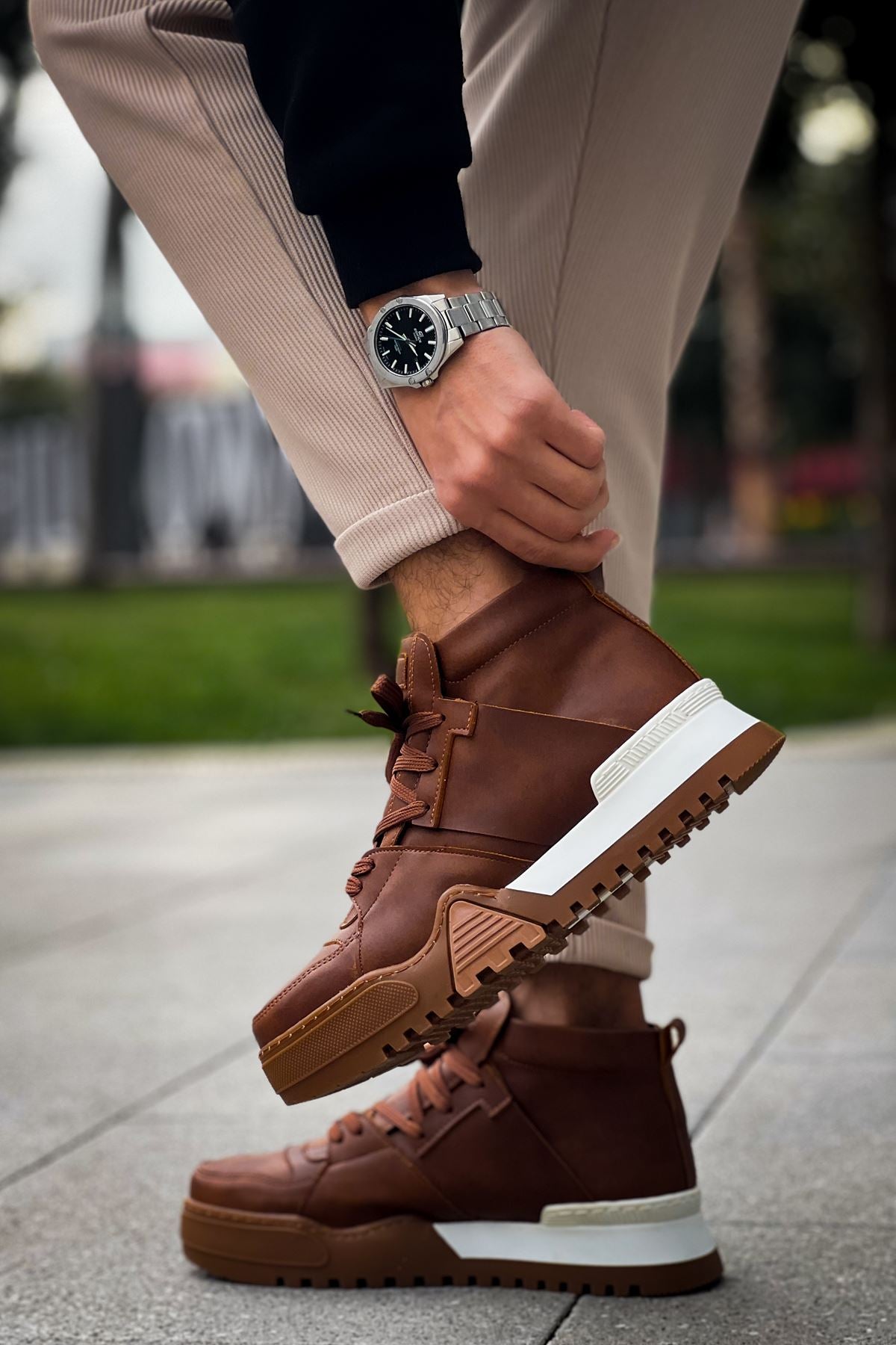 CHEKICH 057 BROWN