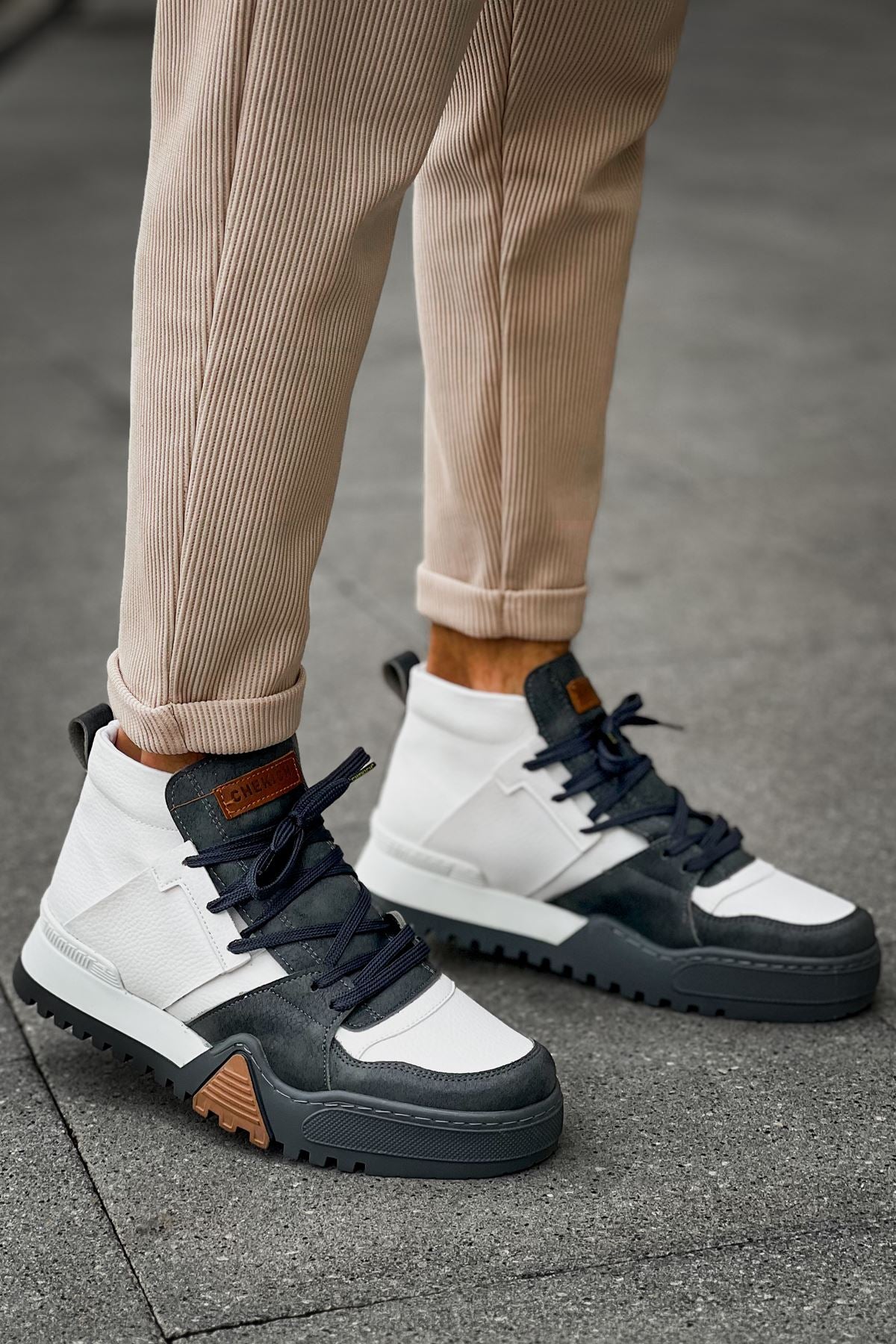 CHEKICH 057 GREY