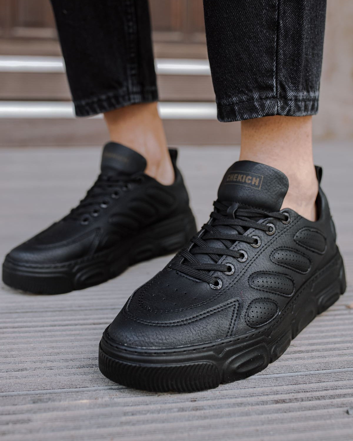 CHEKICH 105 BLACK