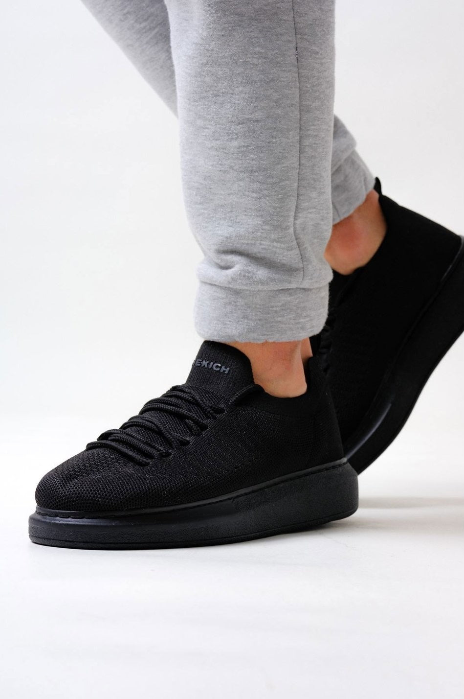 CHEKICH 307 BLACK