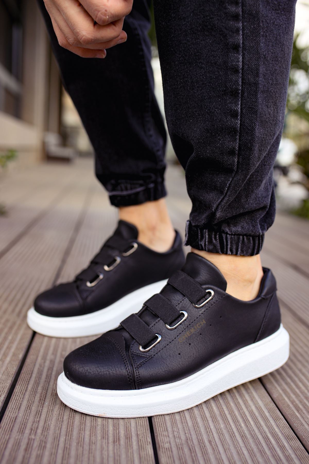 CHEKICH 253 BLACK-WHITE