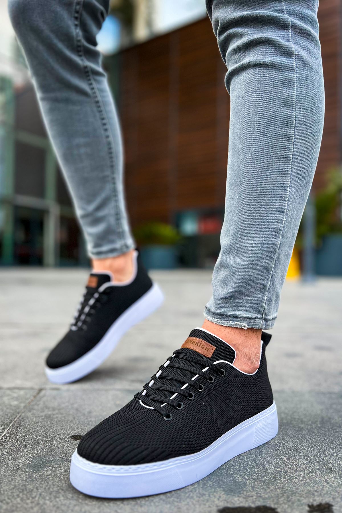 CHEKICH 413 BLACK-WHITE